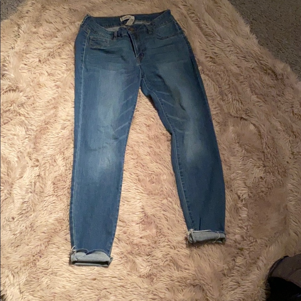 Jeans